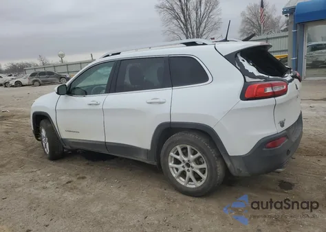2016 Jeep Cherokee Latitude z USA, uszkodzony, nr VIN 1C4PJMCB1GW111695